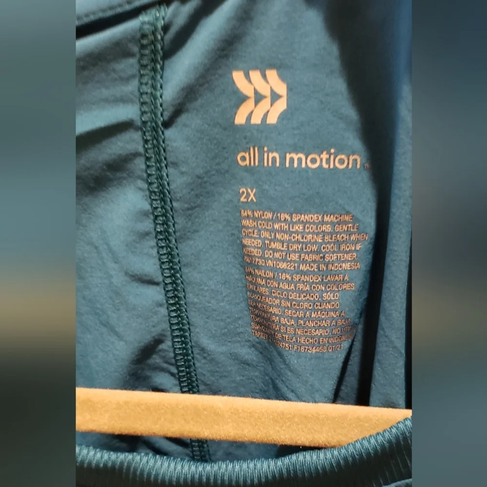 All In Motion Teal Sleeveless Women's Top